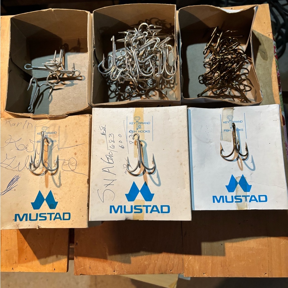 Silver Fishing Hooks Assortment - Men's Outdoor Tackle